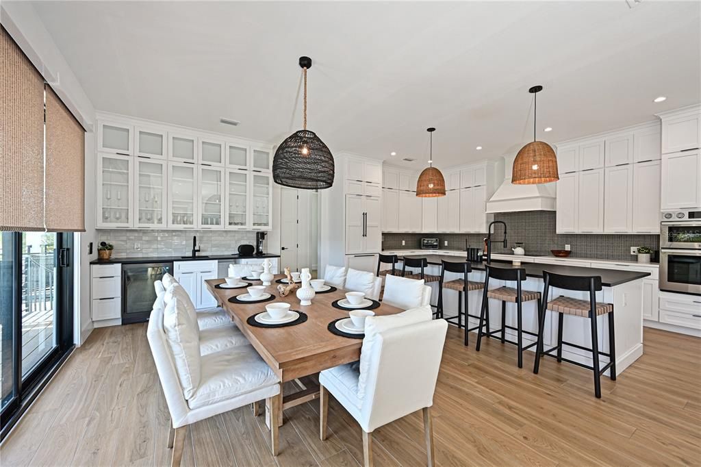 For Sale: $4,395,000 (4 beds, 4 baths, 3010 Square Feet)