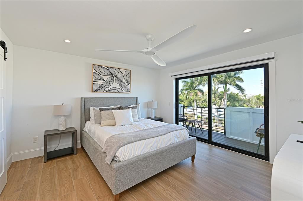 For Sale: $4,395,000 (4 beds, 4 baths, 3010 Square Feet)