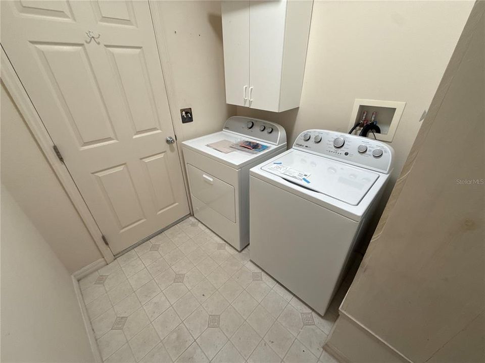 En Renta: $2,150 (3 camas, 2 baños, 1392 Pies cuadrados)