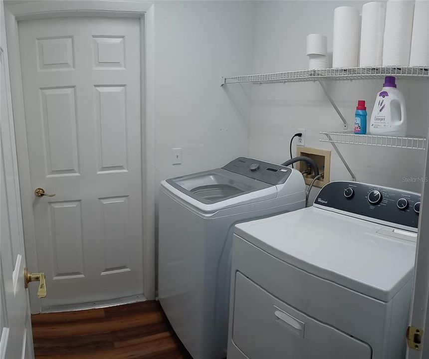 待售: $358,000 (3 贝兹, 2 浴室, 1841 平方英尺)