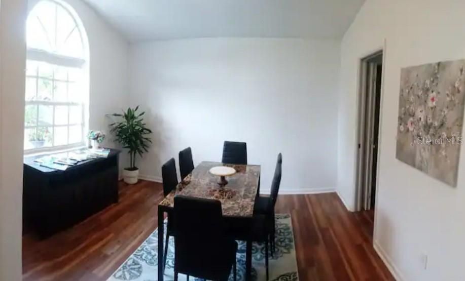 待售: $358,000 (3 贝兹, 2 浴室, 1841 平方英尺)