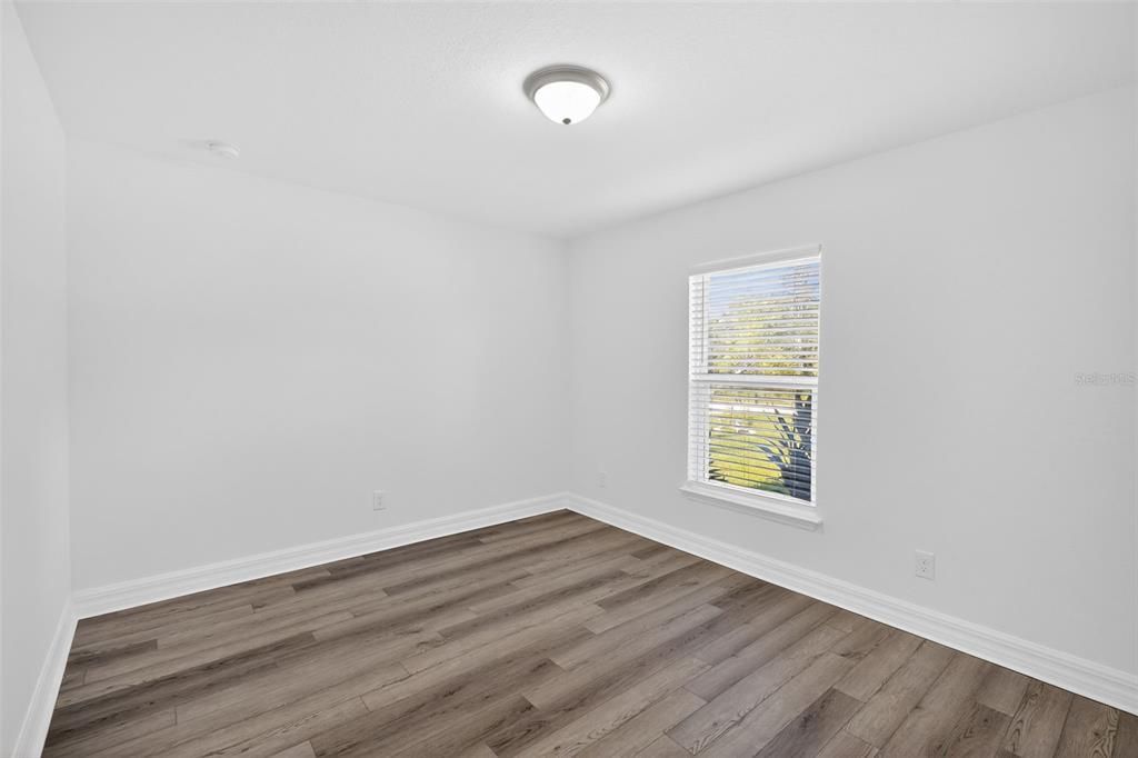 For Sale: $309,900 (3 beds, 2 baths, 1310 Square Feet)