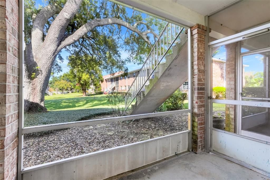 На продажу: $189,000 (2 спален, 1 ванн, 1000 Квадратных фут)