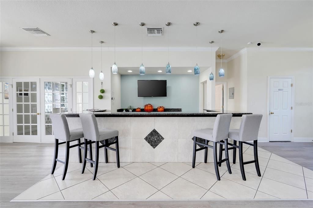 На продажу: $189,000 (2 спален, 1 ванн, 1000 Квадратных фут)