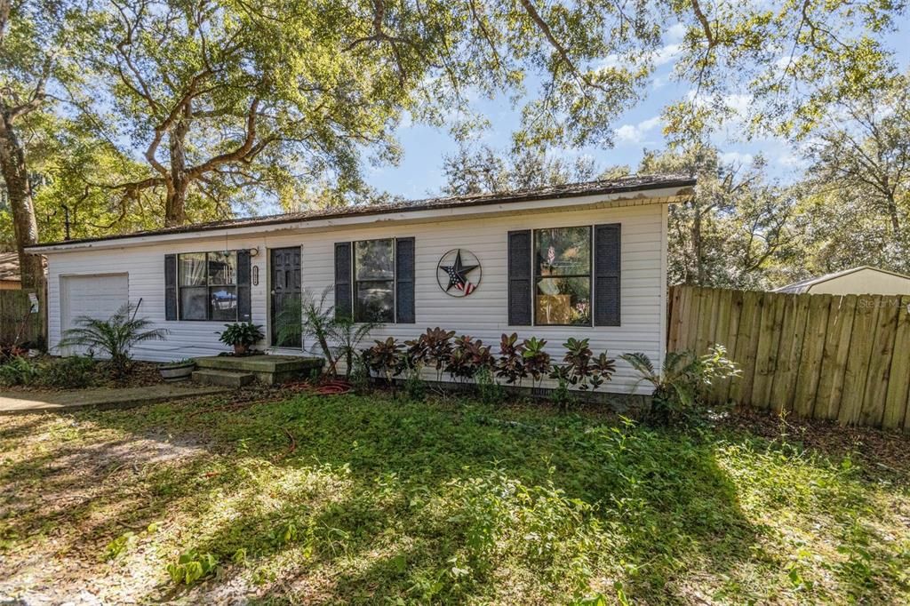 For Sale: $245,000 (4 beds, 2 baths, 1392 Square Feet)