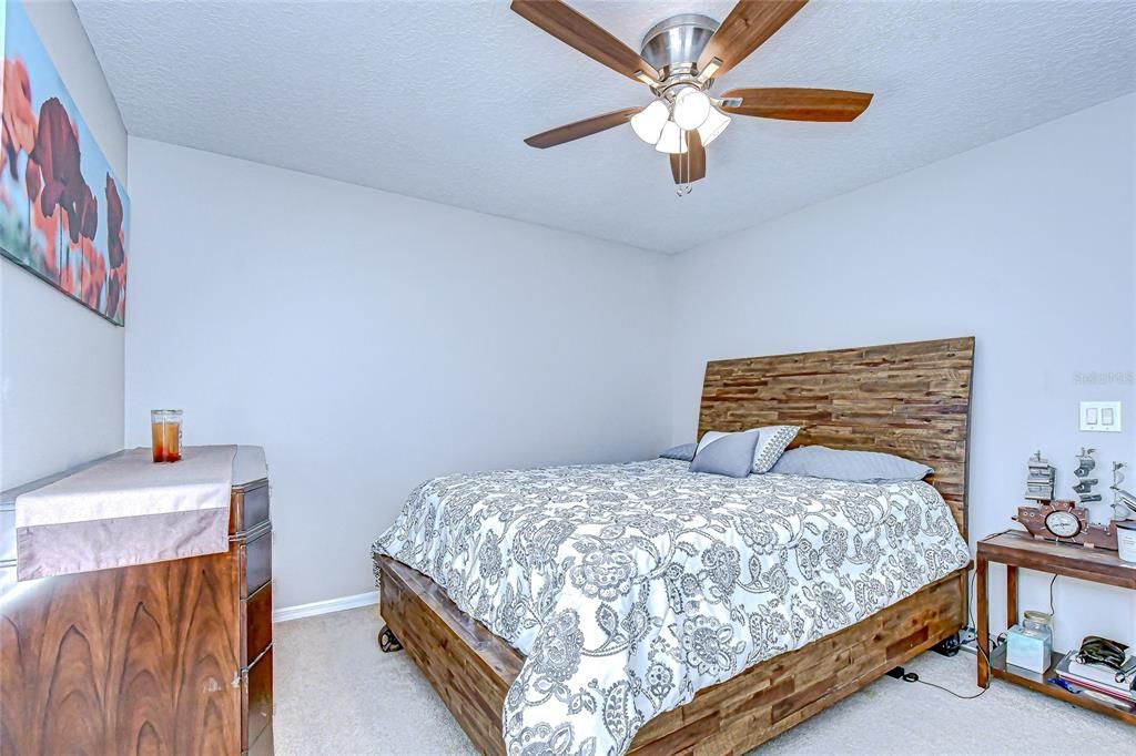 For Sale: $600,000 (5 beds, 4 baths, 3285 Square Feet)