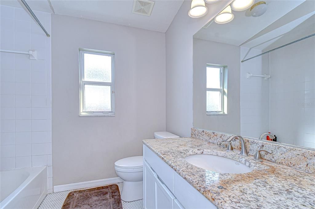 For Sale: $600,000 (5 beds, 4 baths, 3285 Square Feet)