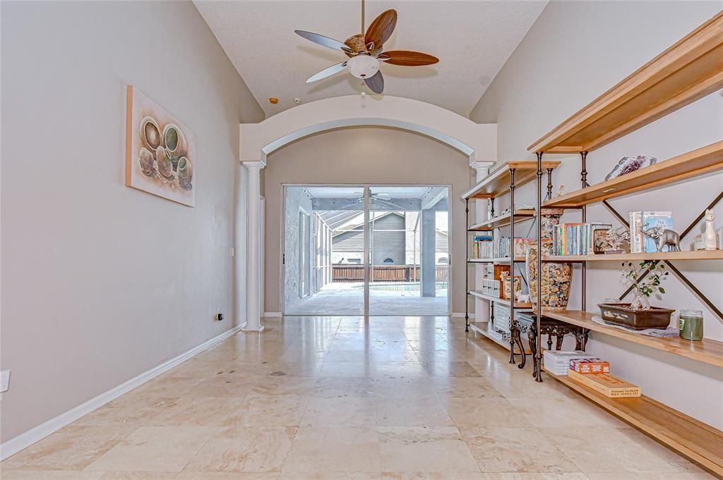 For Sale: $600,000 (5 beds, 4 baths, 3285 Square Feet)