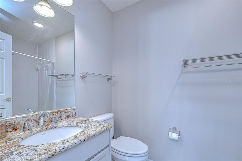 For Sale: $600,000 (5 beds, 4 baths, 3285 Square Feet)