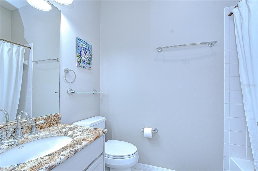 For Sale: $600,000 (5 beds, 4 baths, 3285 Square Feet)