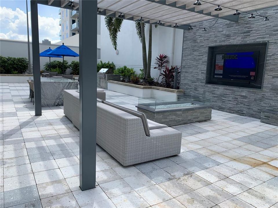 В аренду: $3,610 (3 спален, 2 ванн, 1595 Квадратных фут)