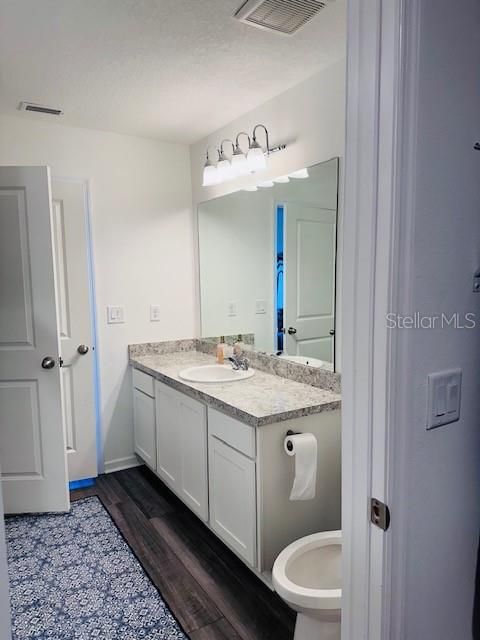 For Sale: $409,990 (4 beds, 3 baths, 2260 Square Feet)