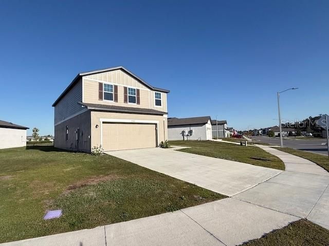 For Sale: $409,990 (4 beds, 3 baths, 2260 Square Feet)