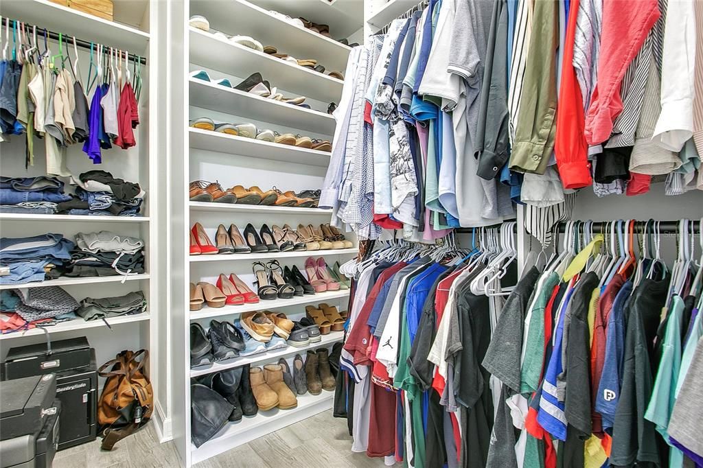 En Venta: $599,000 (4 camas, 3 baños, 2512 Pies cuadrados)