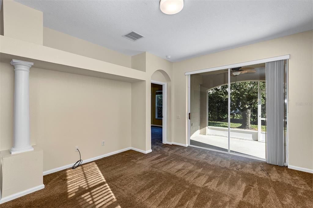 For Sale: $324,900 (3 beds, 2 baths, 1526 Square Feet)