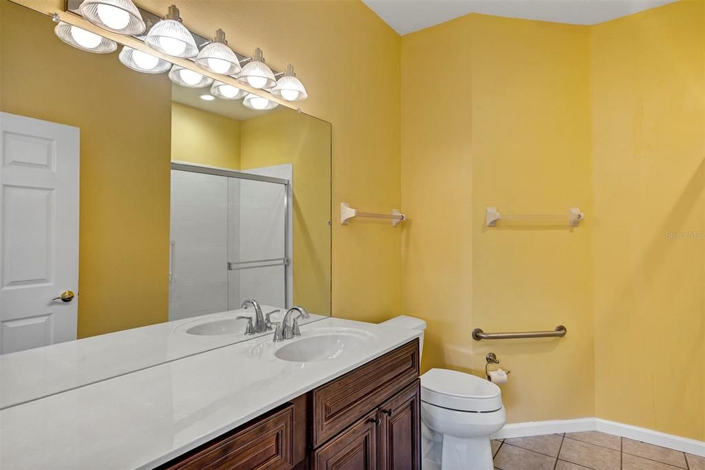 For Sale: $324,900 (3 beds, 2 baths, 1526 Square Feet)