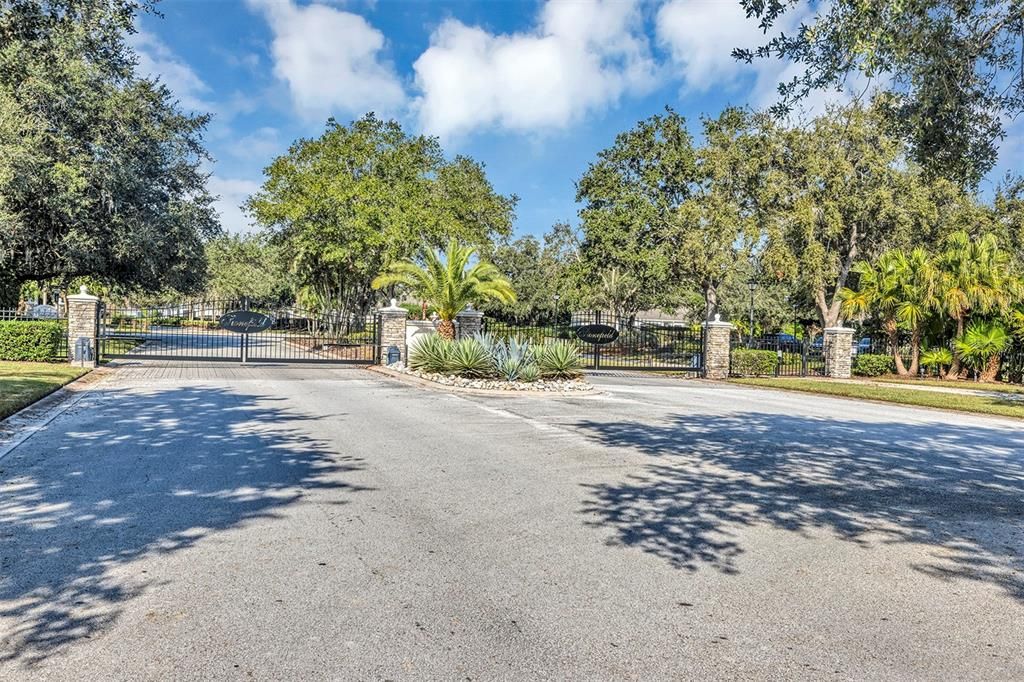 For Sale: $324,900 (3 beds, 2 baths, 1526 Square Feet)