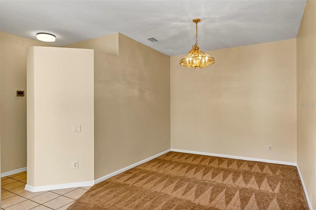 For Sale: $324,900 (3 beds, 2 baths, 1526 Square Feet)