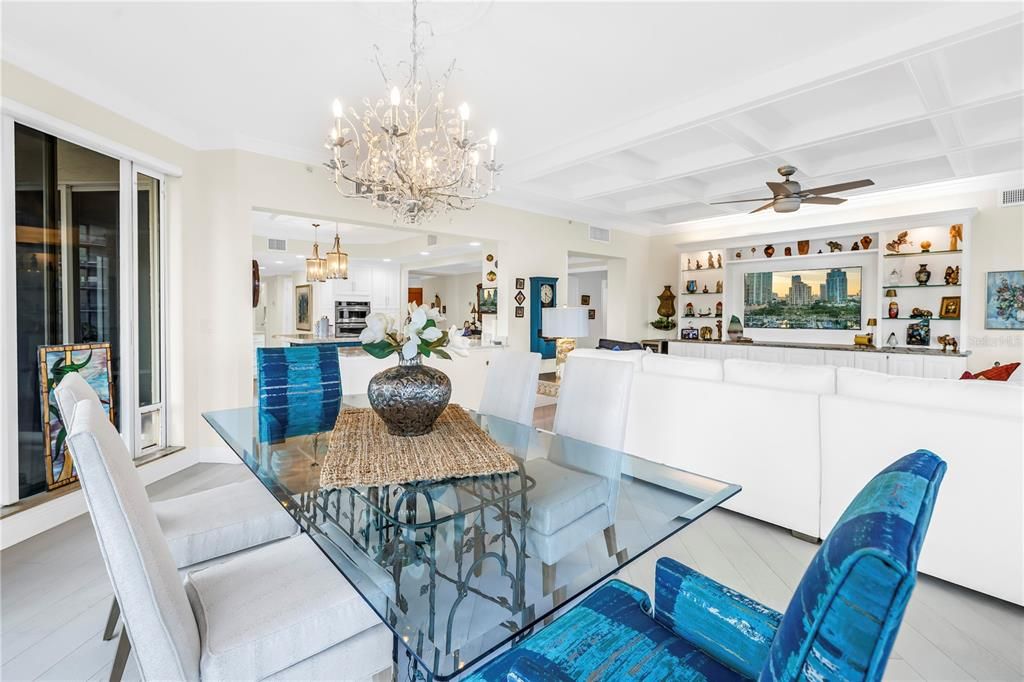 Activo con contrato: $2,649,000 (2 camas, 2 baños, 2400 Pies cuadrados)