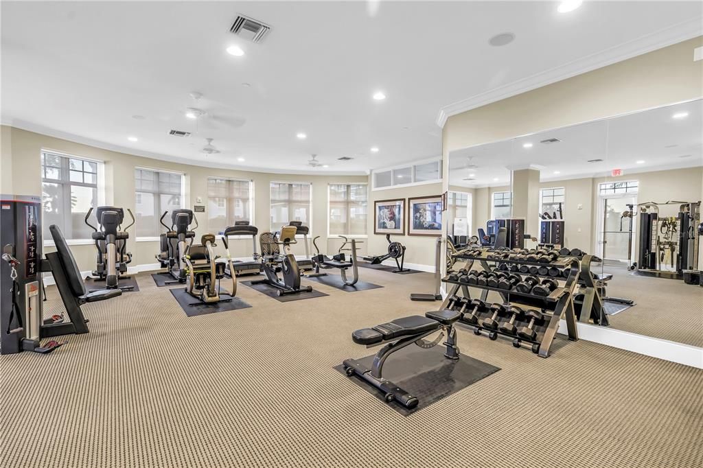 Activo con contrato: $2,649,000 (2 camas, 2 baños, 2400 Pies cuadrados)