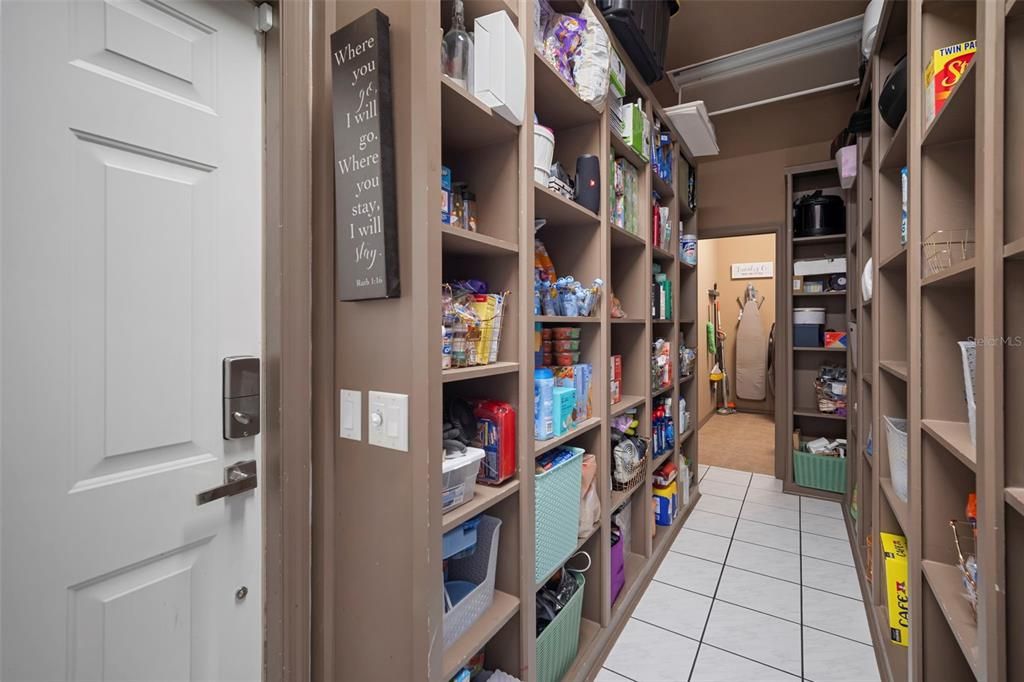 待售: $549,900 (4 贝兹, 2 浴室, 2578 平方英尺)