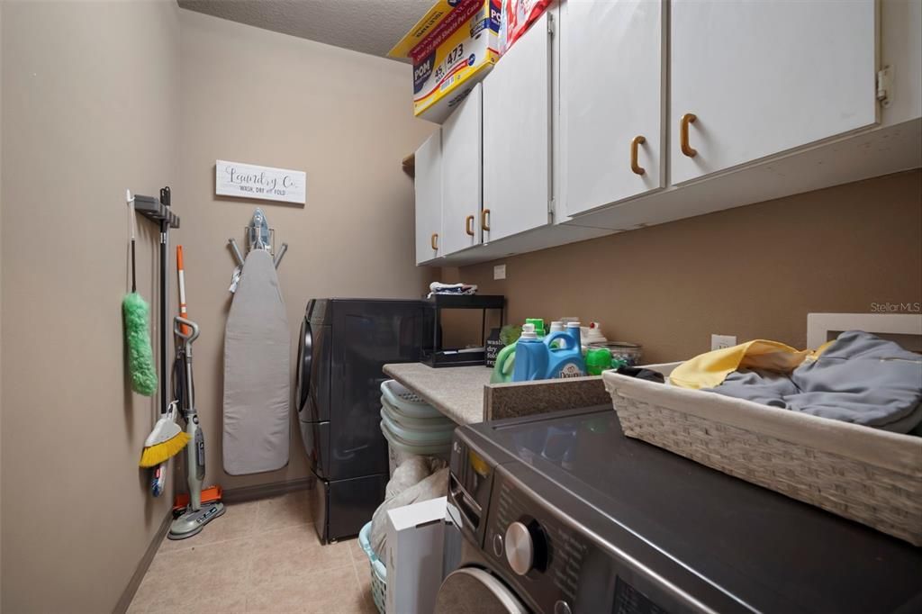 待售: $549,900 (4 贝兹, 2 浴室, 2578 平方英尺)