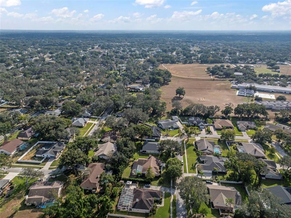 待售: $549,900 (4 贝兹, 2 浴室, 2578 平方英尺)