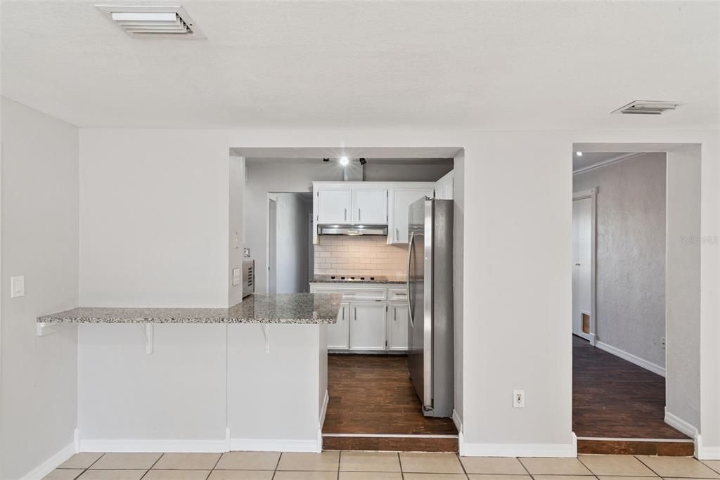 For Sale: $340,000 (3 beds, 1 baths, 1471 Square Feet)