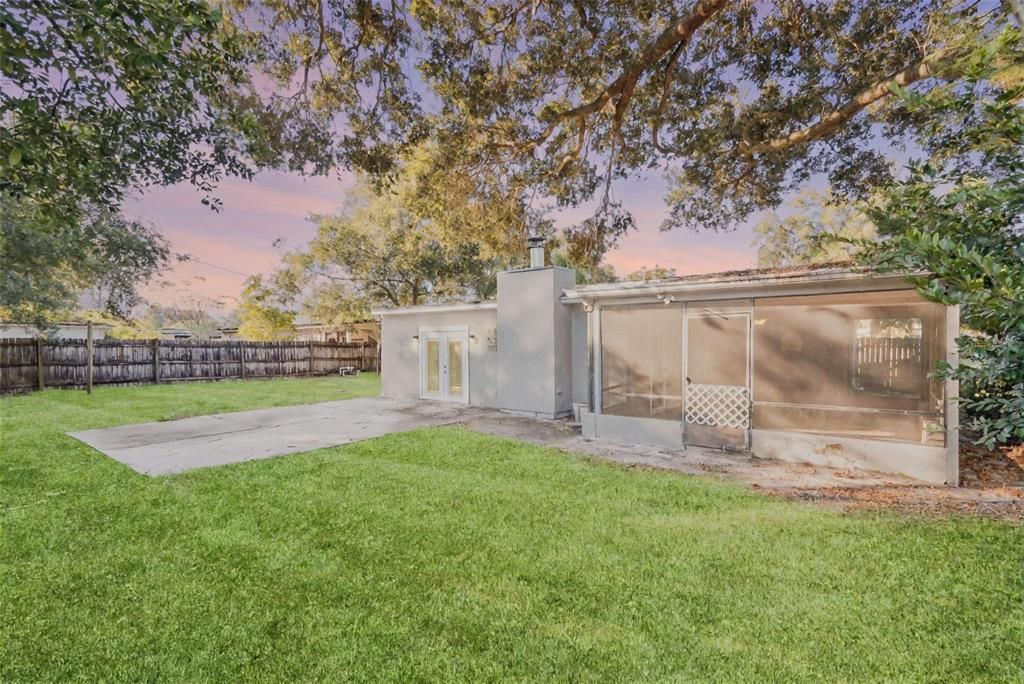 For Sale: $340,000 (3 beds, 1 baths, 1471 Square Feet)