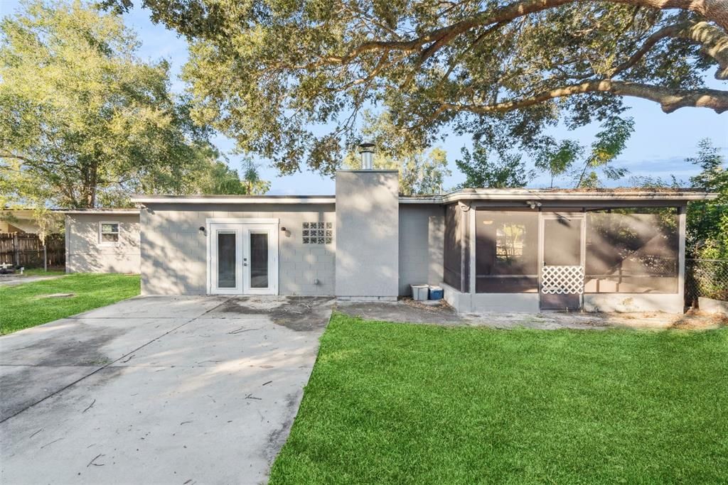 For Sale: $340,000 (3 beds, 1 baths, 1471 Square Feet)