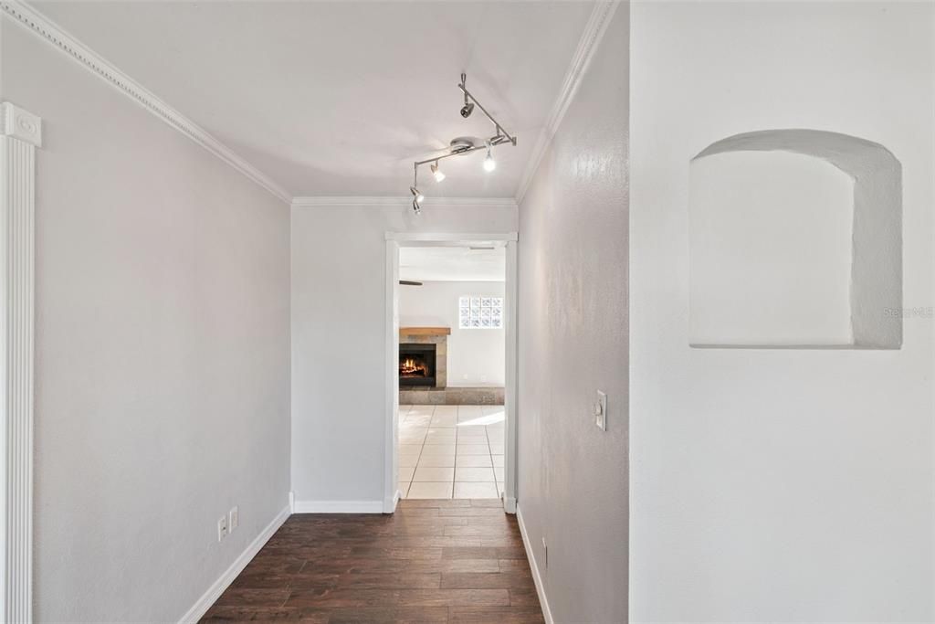 For Sale: $340,000 (3 beds, 1 baths, 1471 Square Feet)