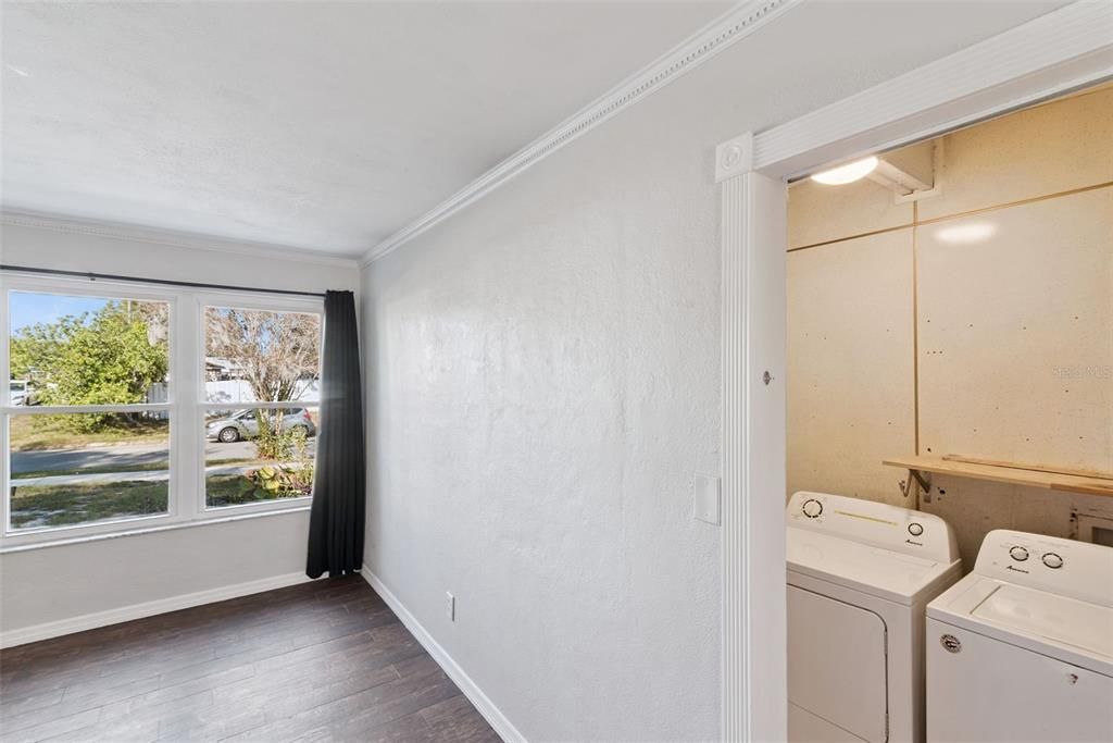 For Sale: $340,000 (3 beds, 1 baths, 1471 Square Feet)