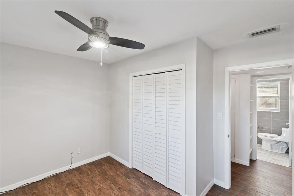 For Sale: $340,000 (3 beds, 1 baths, 1471 Square Feet)