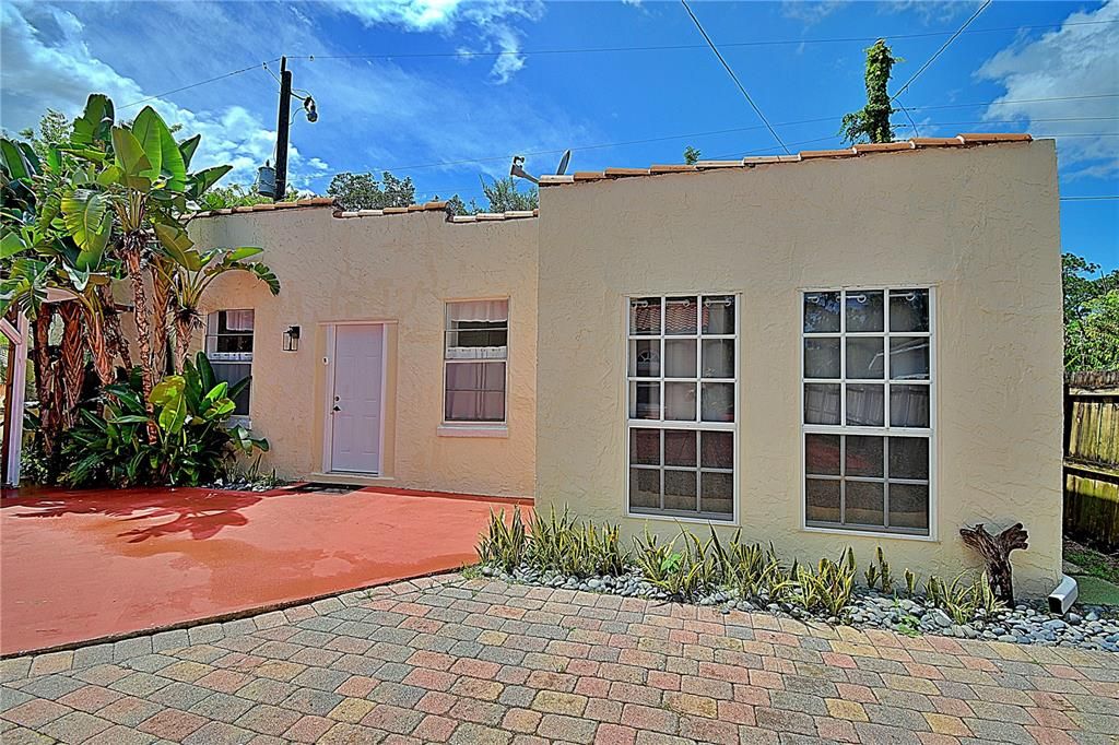 待售: $475,000 (4 贝兹, 2 浴室, 2464 平方英尺)