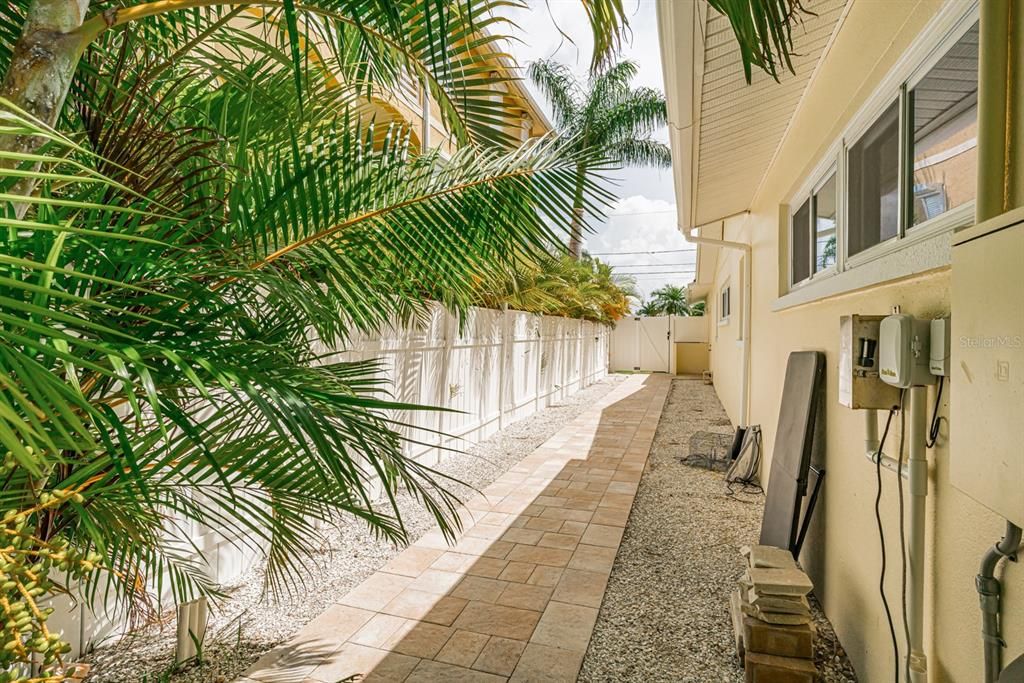 En Renta: $9,000 (3 camas, 3 baños, 1771 Pies cuadrados)