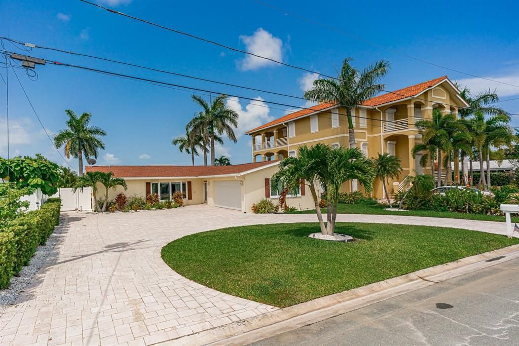 En Renta: $9,000 (3 camas, 3 baños, 1771 Pies cuadrados)