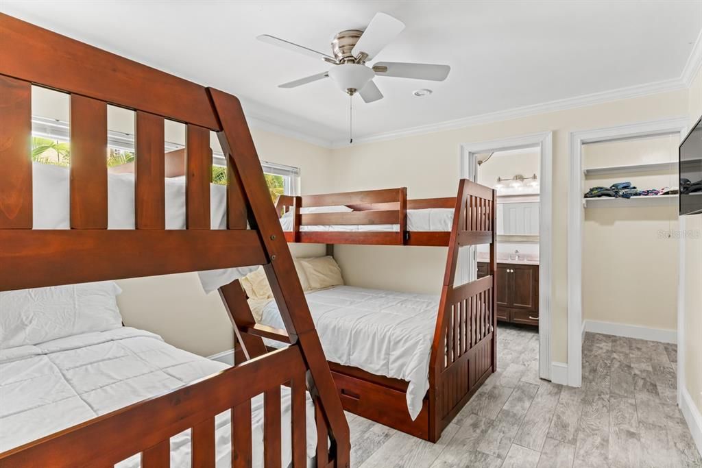 En Renta: $9,000 (3 camas, 3 baños, 1771 Pies cuadrados)