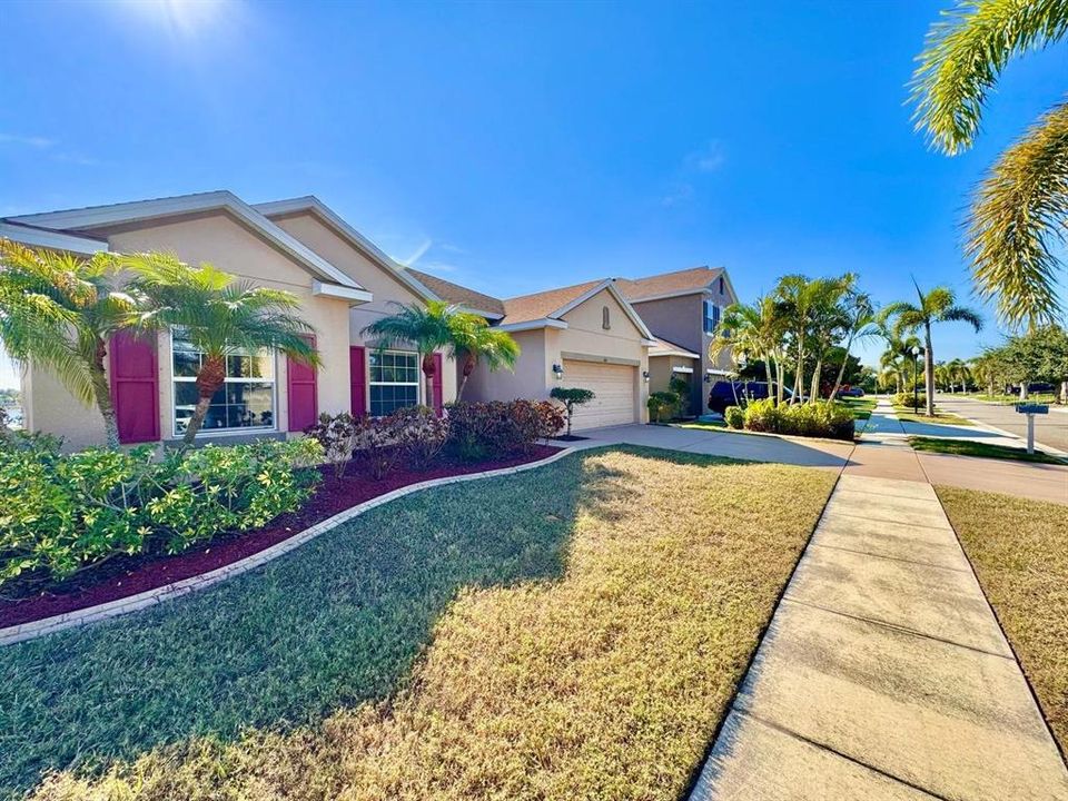 出租: $2,350 (3 贝兹, 2 浴室, 2413 平方英尺)