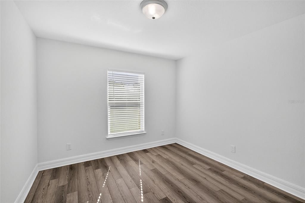 For Sale: $339,900 (3 beds, 2 baths, 1310 Square Feet)