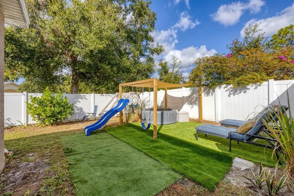 待售: $517,000 (4 贝兹, 3 浴室, 2235 平方英尺)