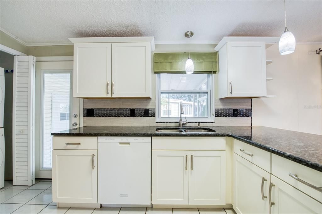 En Venta: $209,900 (2 camas, 2 baños, 1336 Pies cuadrados)