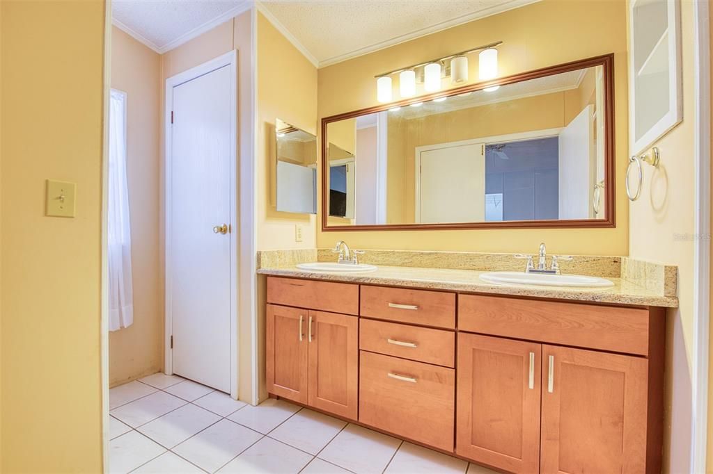 En Venta: $209,900 (2 camas, 2 baños, 1336 Pies cuadrados)