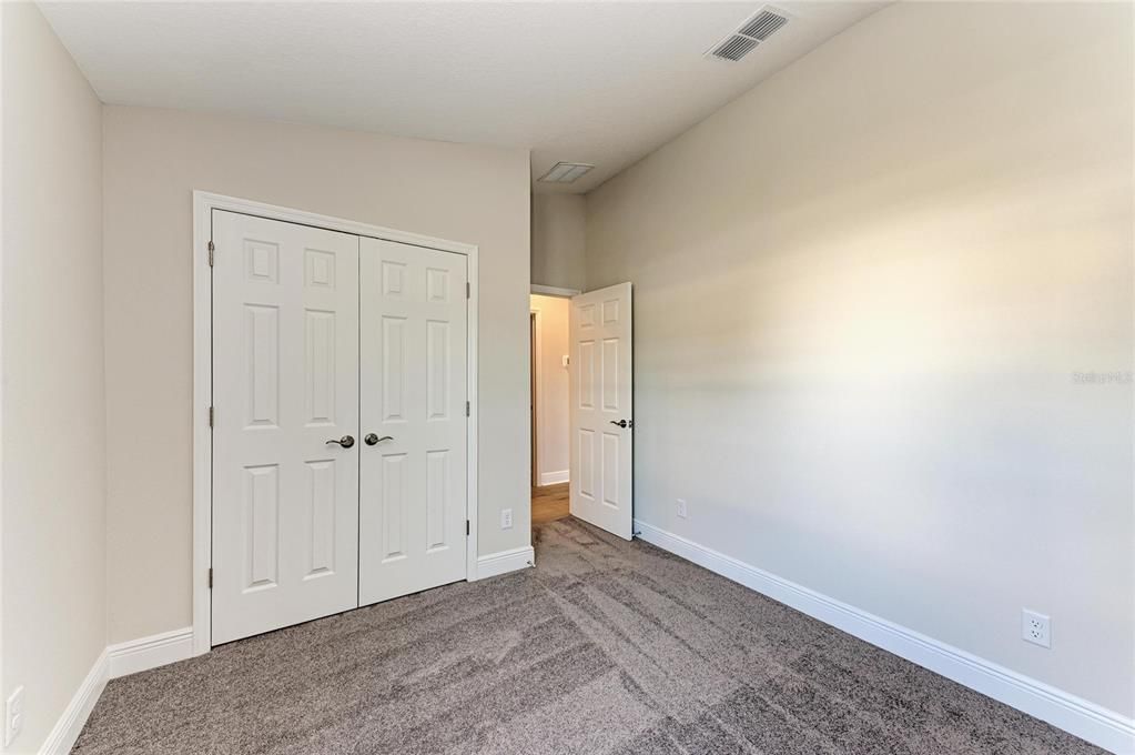 На продажу: $341,145 (3 спален, 2 ванн, 1534 Квадратных фут)