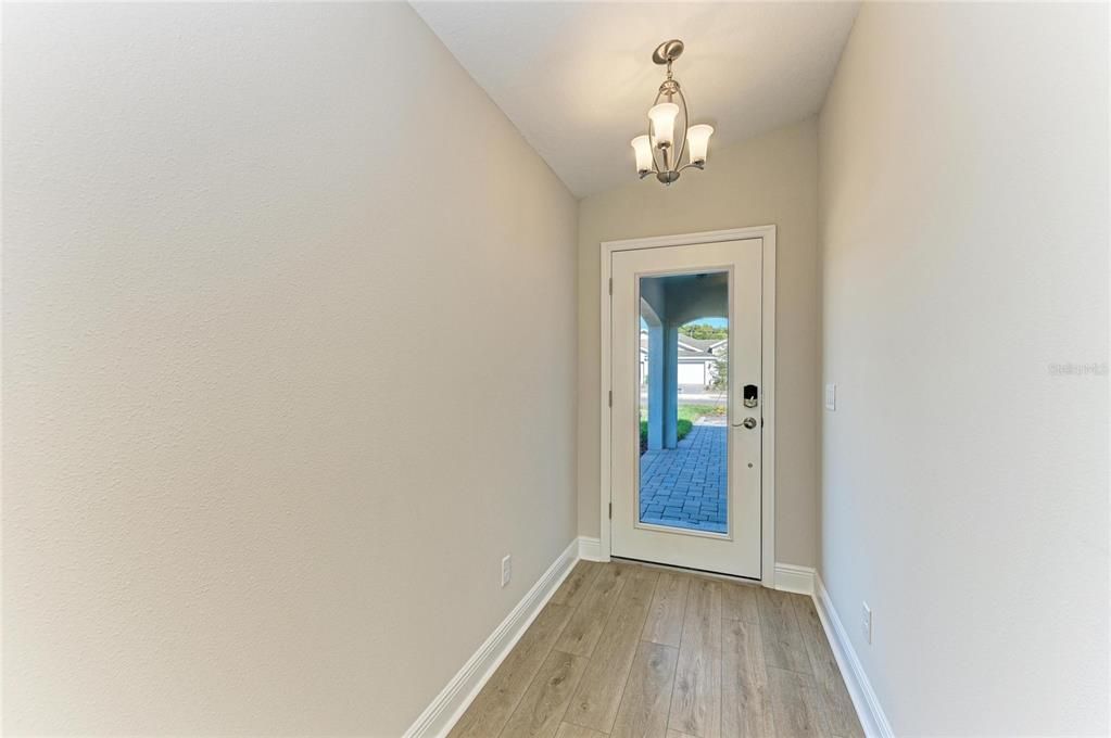 На продажу: $341,145 (3 спален, 2 ванн, 1534 Квадратных фут)