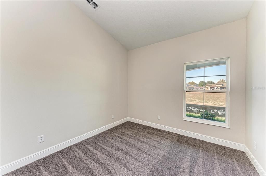 На продажу: $341,145 (3 спален, 2 ванн, 1534 Квадратных фут)