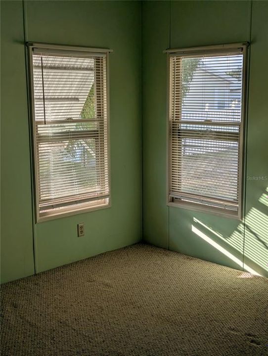 En Venta: $129,500 (2 camas, 2 baños, 1000 Pies cuadrados)