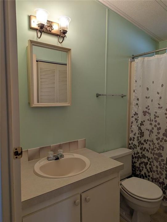 En Venta: $129,500 (2 camas, 2 baños, 1000 Pies cuadrados)