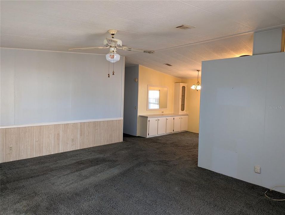 En Venta: $129,500 (2 camas, 2 baños, 1000 Pies cuadrados)