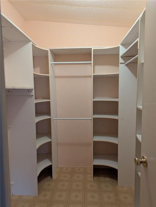 En Venta: $129,500 (2 camas, 2 baños, 1000 Pies cuadrados)