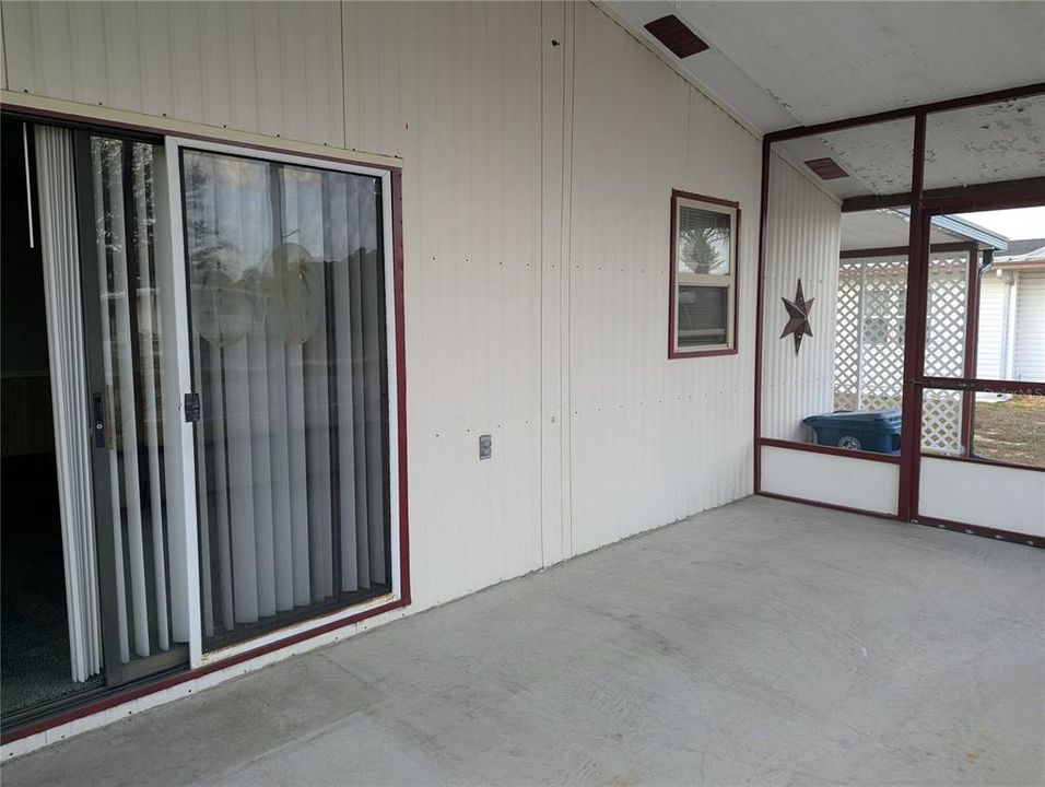 En Venta: $129,500 (2 camas, 2 baños, 1000 Pies cuadrados)